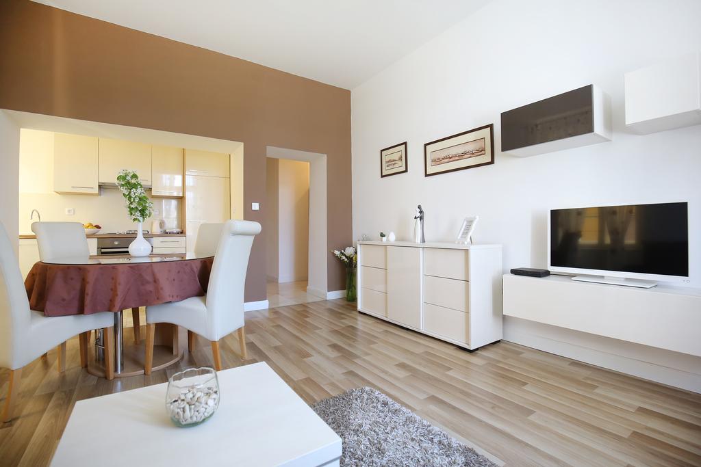 Bay View Apartment Zadar Luaran gambar
